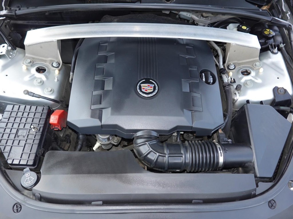 Cadillac CTS Coupe Vehicle Full-screen Gallery Image 24