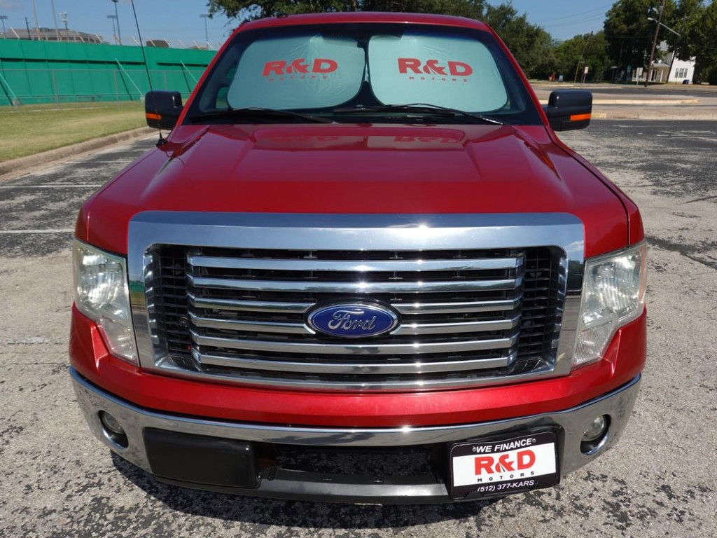 Ford F-150 Vehicle Full-screen Gallery Image 02