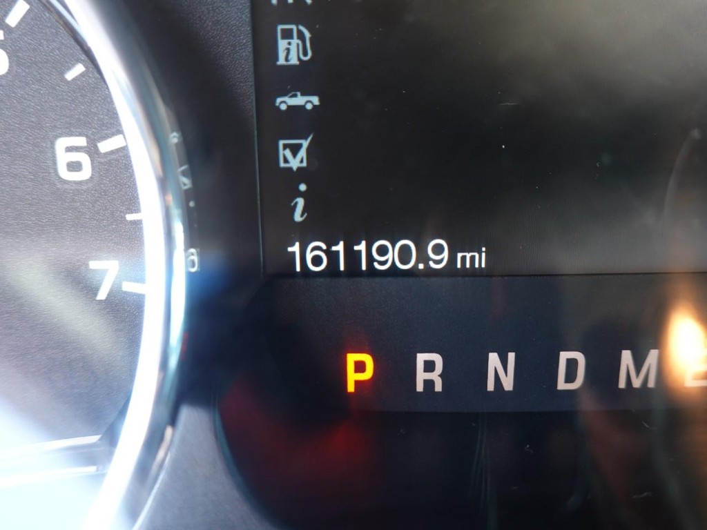 Ford F-150 Vehicle Full-screen Gallery Image 13