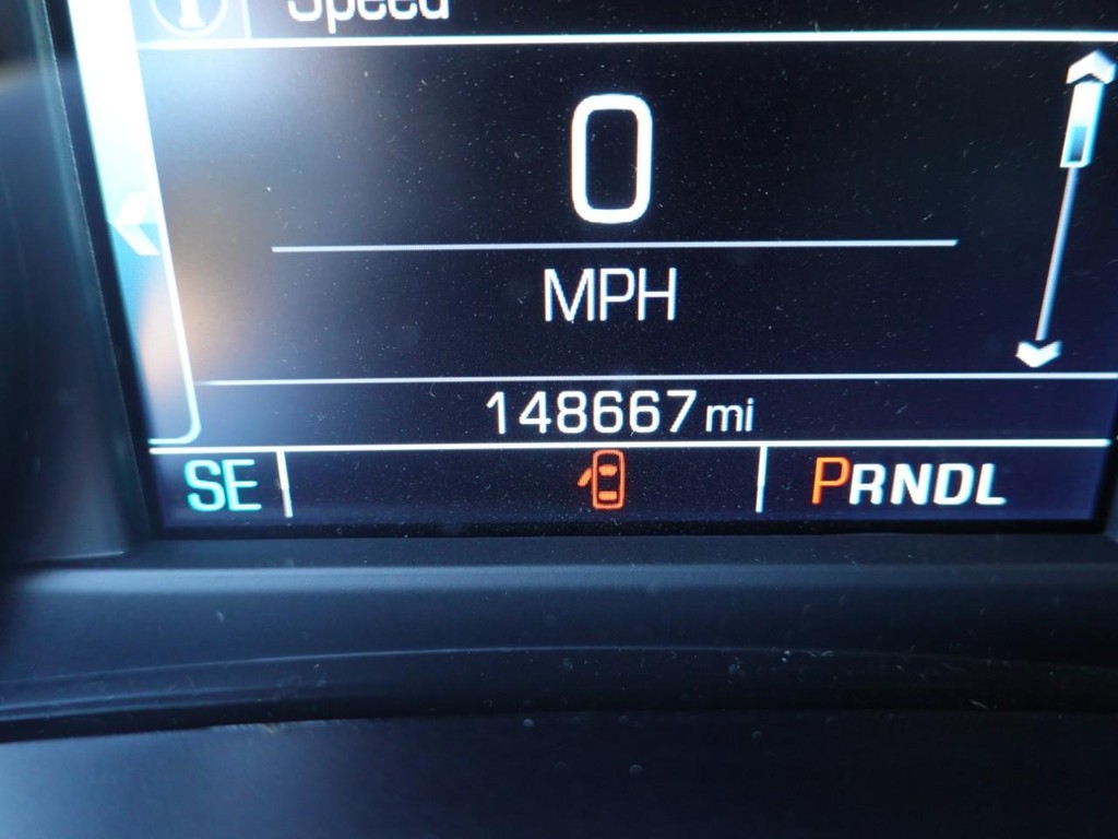 Chevrolet Silverado 1500 Vehicle Full-screen Gallery Image 12