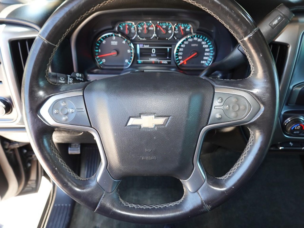 Chevrolet Silverado 1500 Vehicle Full-screen Gallery Image 13