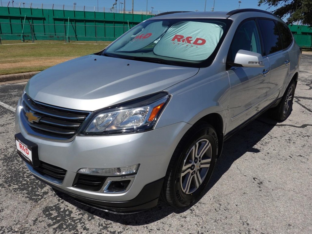 Chevrolet Traverse Vehicle Full-screen Gallery Image 03