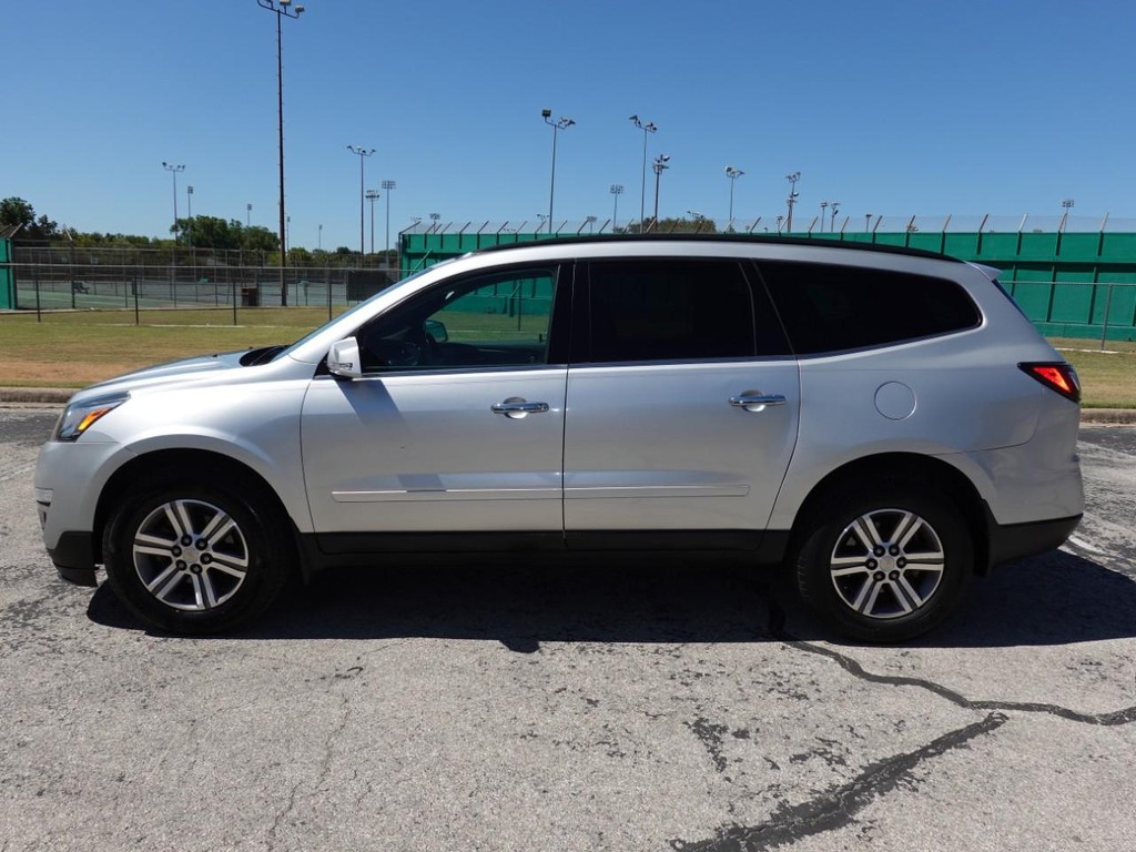 Chevrolet Traverse Vehicle Full-screen Gallery Image 04