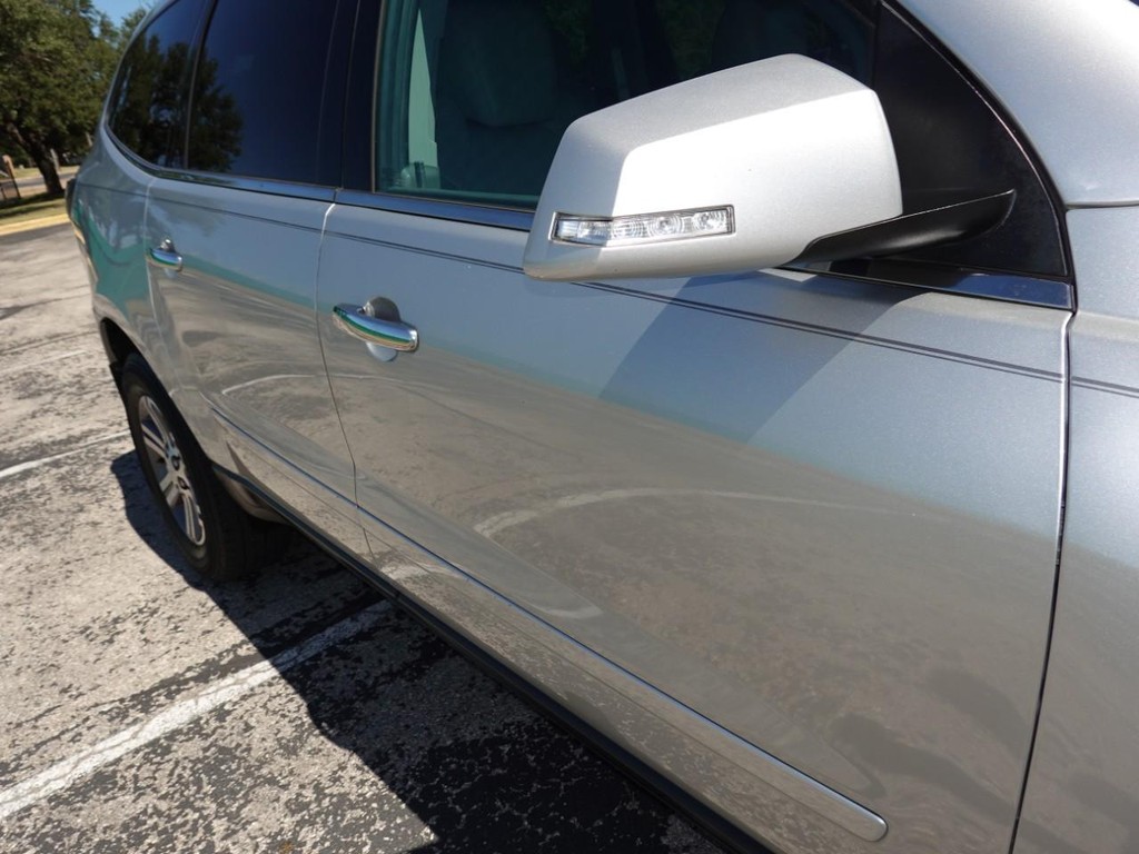 Chevrolet Traverse Vehicle Full-screen Gallery Image 11