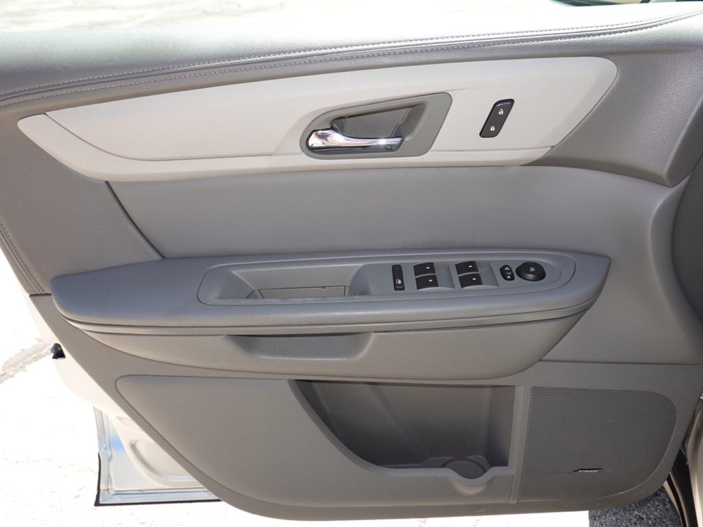 Chevrolet Traverse Vehicle Full-screen Gallery Image 18