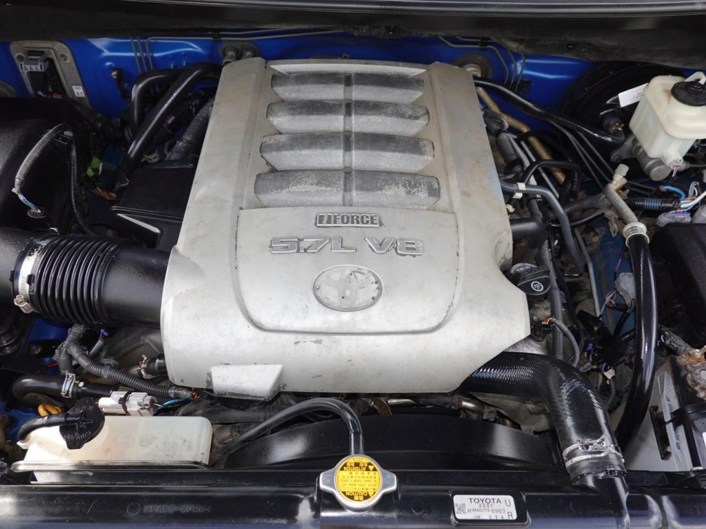 Toyota Tundra 4WD Truck Vehicle Full-screen Gallery Image 27
