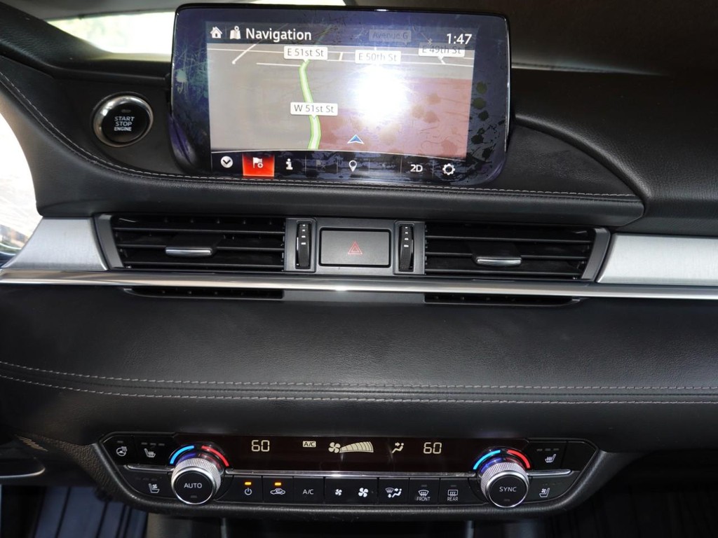 Mazda MAZDA6 Vehicle Full-screen Gallery Image 14