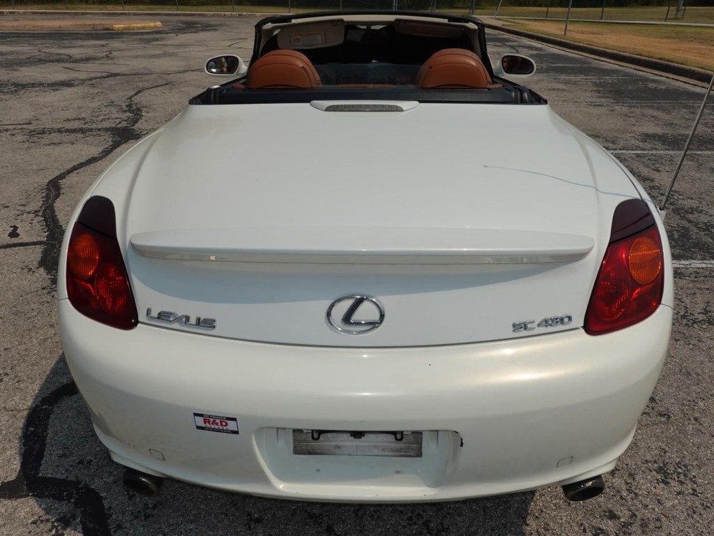 Lexus SC 430 Vehicle Full-screen Gallery Image 06