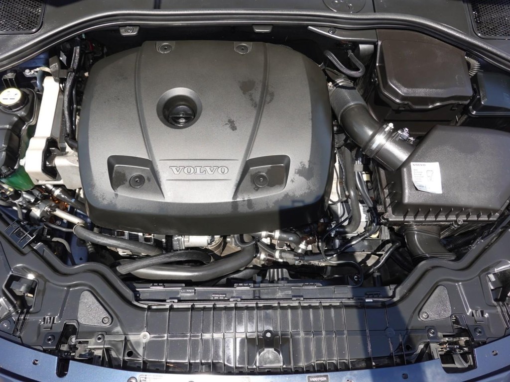 Volvo V60 Vehicle Full-screen Gallery Image 29