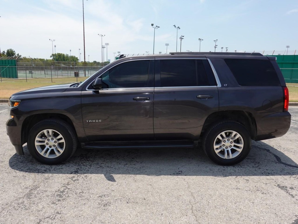 Chevrolet Tahoe Vehicle Full-screen Gallery Image 04