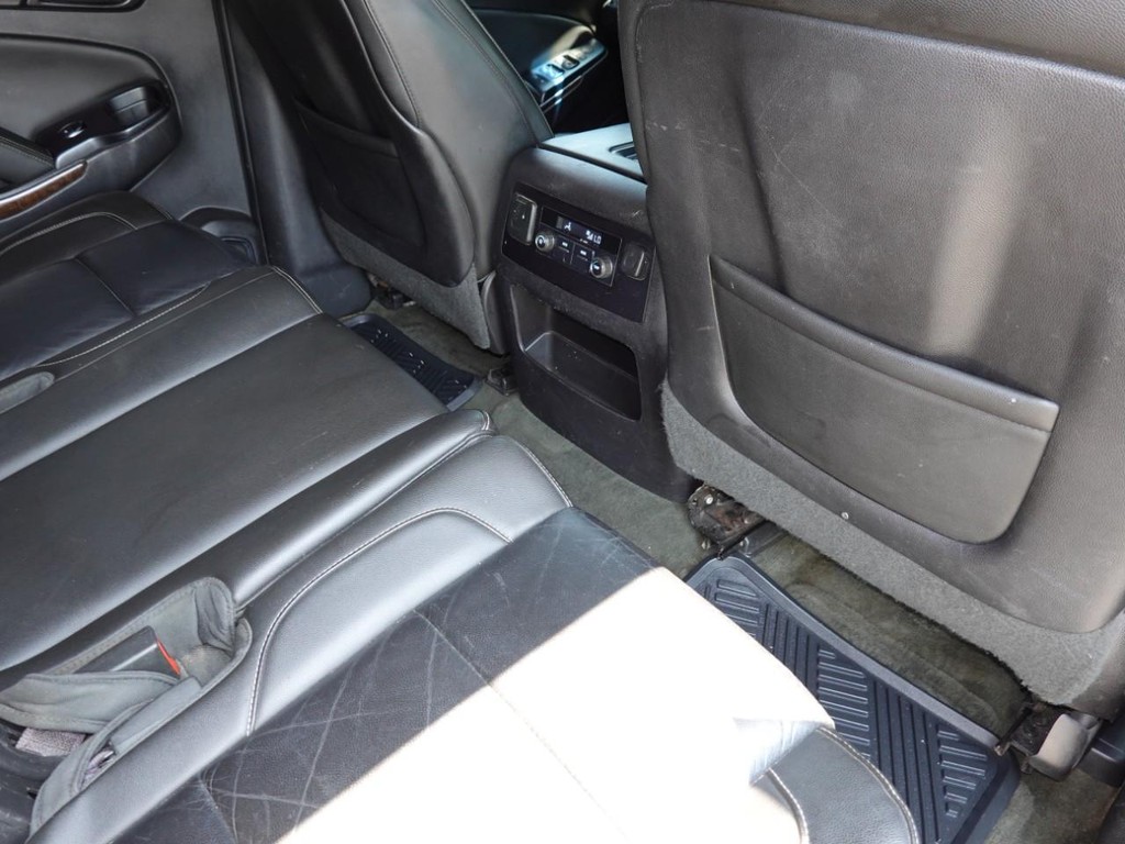 Chevrolet Tahoe Vehicle Full-screen Gallery Image 25