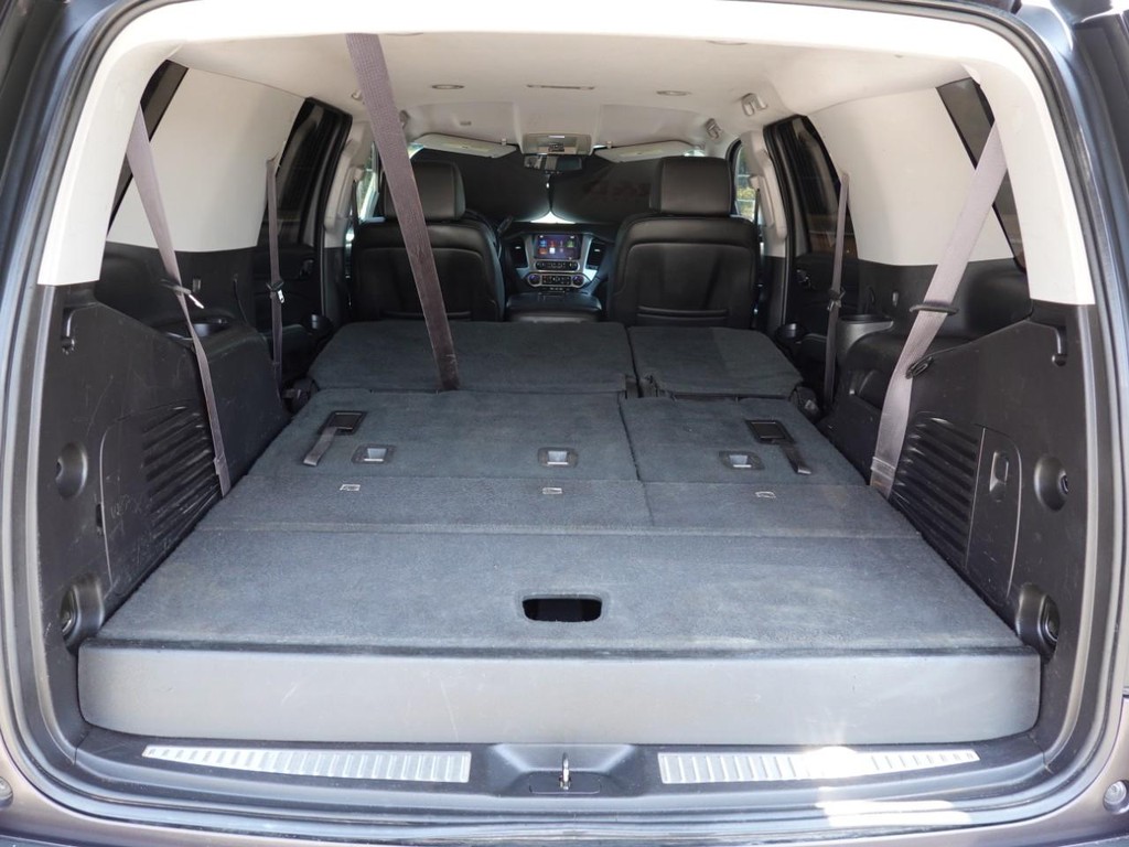 Chevrolet Tahoe Vehicle Full-screen Gallery Image 28