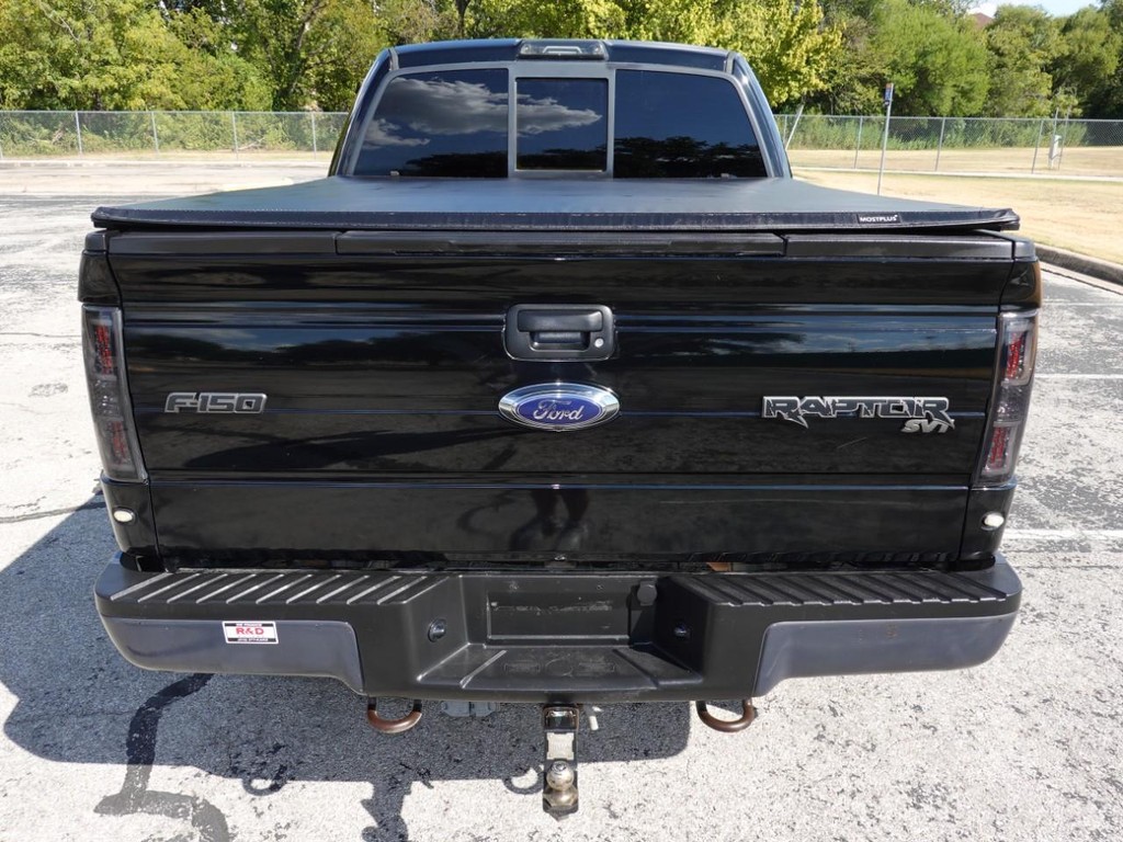 Ford F-150 Vehicle Full-screen Gallery Image 07