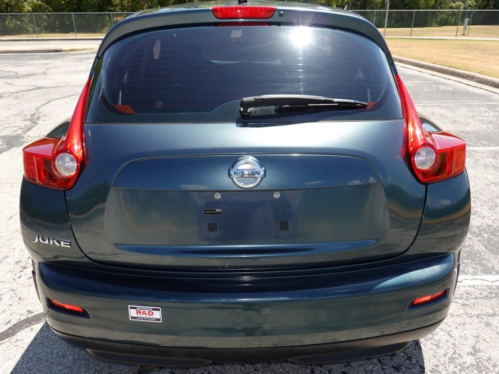 Nissan Juke Vehicle Full-screen Gallery Image 06