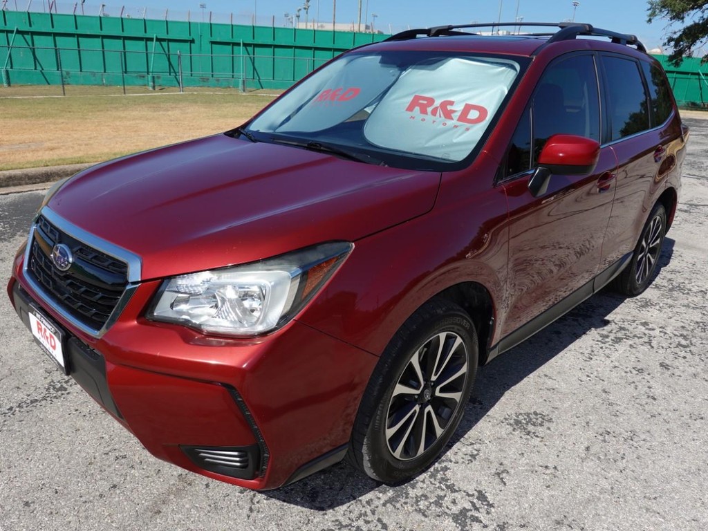 Subaru Forester Vehicle Full-screen Gallery Image 03