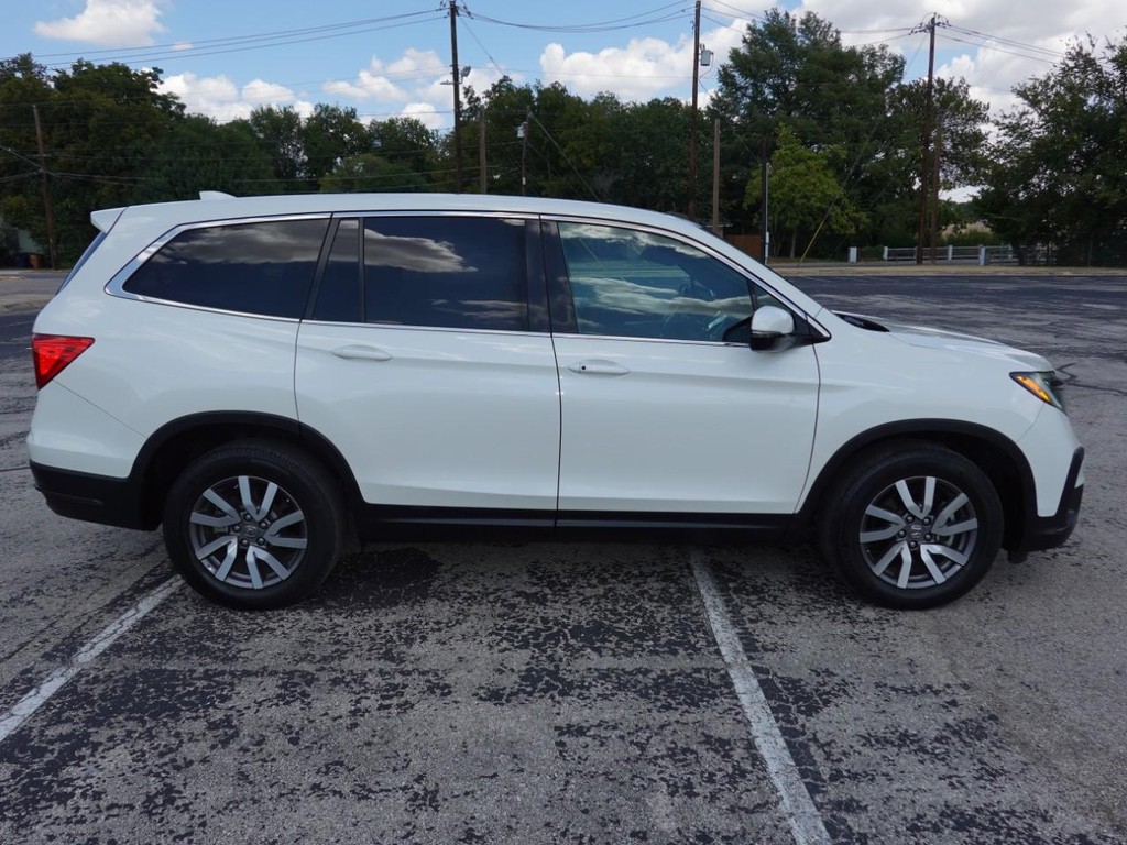 Honda Pilot Vehicle Full-screen Gallery Image 08