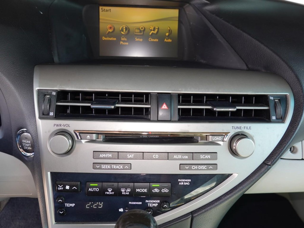 Lexus RX 350 Vehicle Full-screen Gallery Image 14