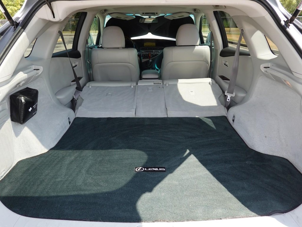 Lexus RX 350 Vehicle Full-screen Gallery Image 27