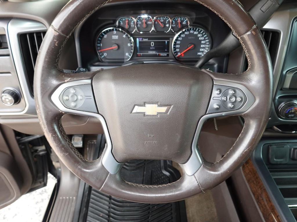 Chevrolet Silverado 1500 Vehicle Full-screen Gallery Image 14
