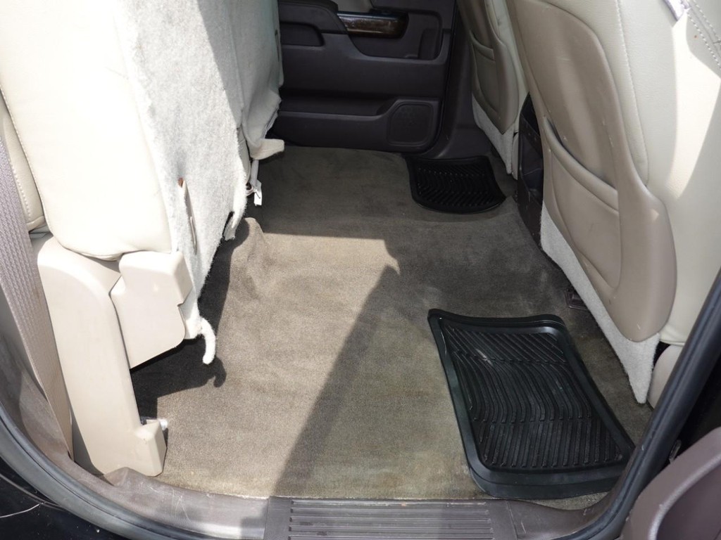 Chevrolet Silverado 1500 Vehicle Full-screen Gallery Image 27