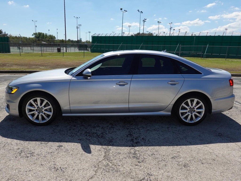Audi A6 Vehicle Full-screen Gallery Image 04