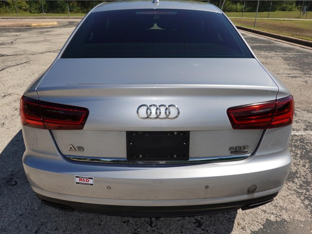 Audi A6 Vehicle Full-screen Gallery Image 06