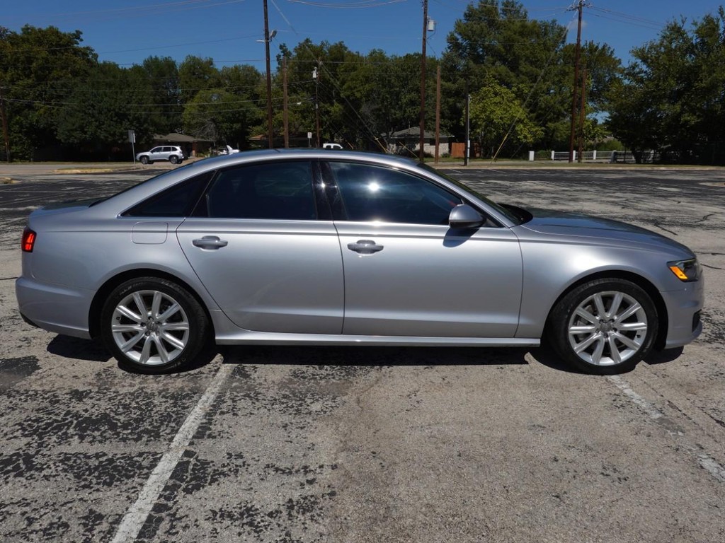 Audi A6 Vehicle Full-screen Gallery Image 08