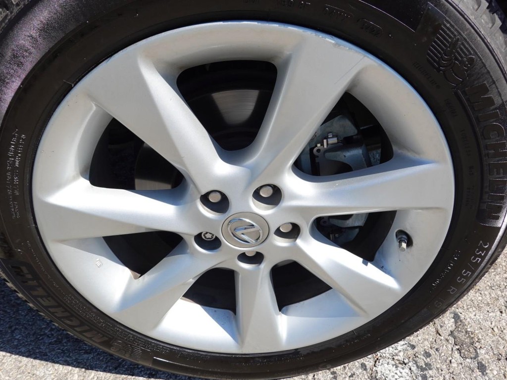 Lexus RX 350 Vehicle Full-screen Gallery Image 08