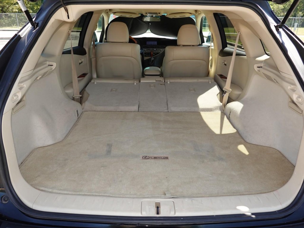 Lexus RX 350 Vehicle Full-screen Gallery Image 27