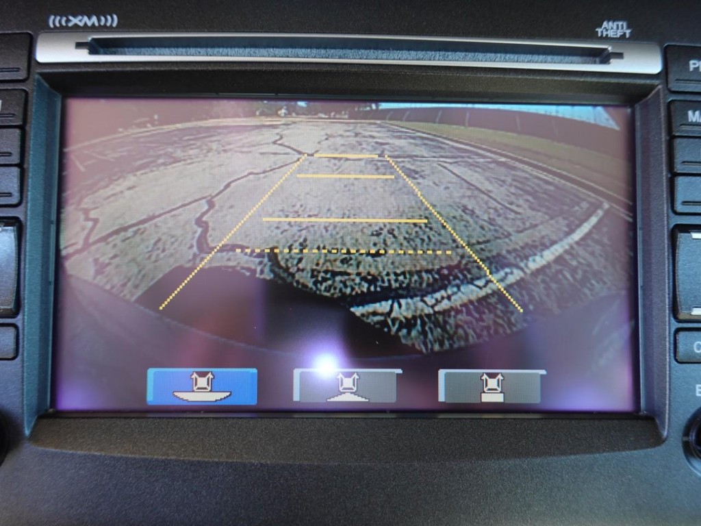 Honda CR-V Vehicle Full-screen Gallery Image 15