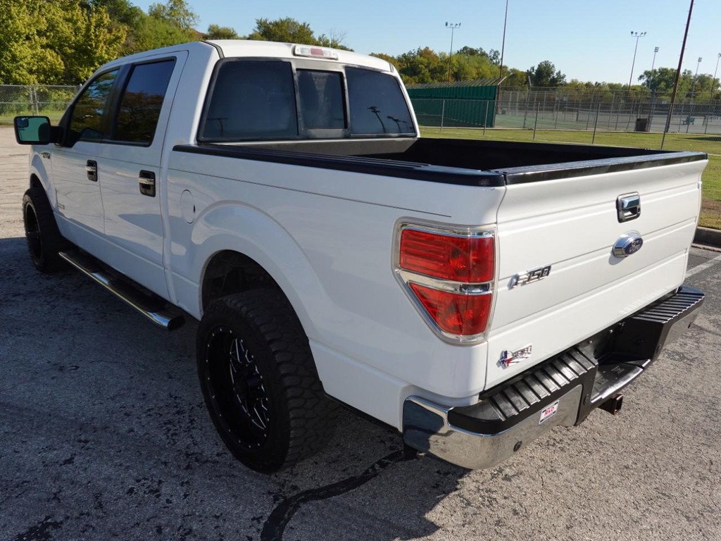 Ford F-150 Vehicle Full-screen Gallery Image 05