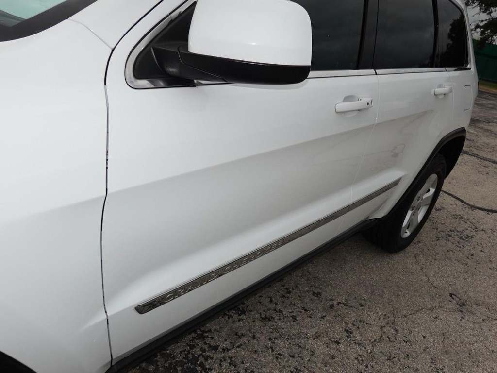 Jeep Grand Cherokee Vehicle Full-screen Gallery Image 10