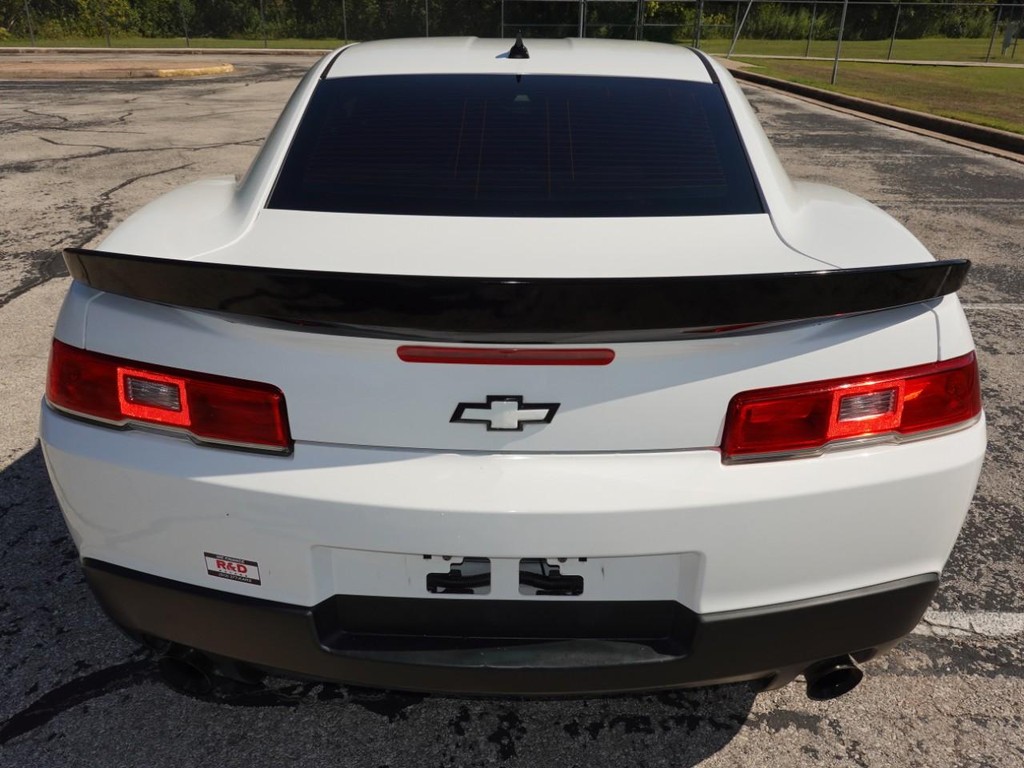 Chevrolet Camaro Vehicle Full-screen Gallery Image 06