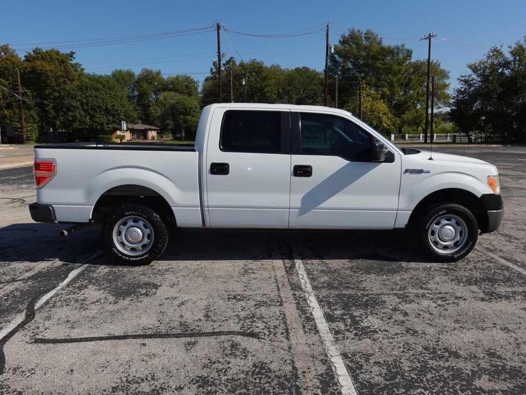 Ford F-150 Vehicle Full-screen Gallery Image 09