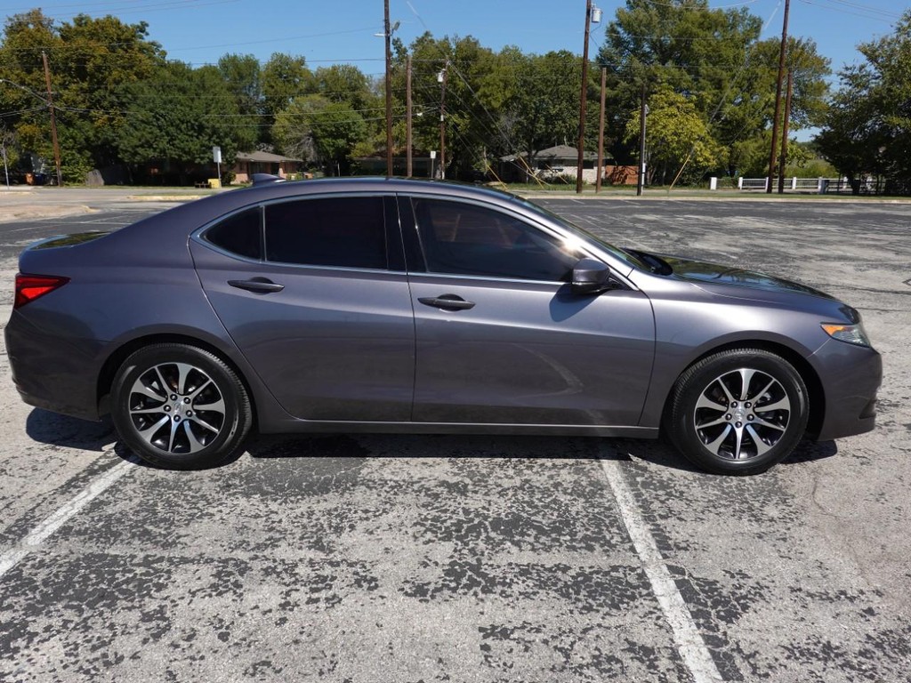 Acura TLX Vehicle Full-screen Gallery Image 08