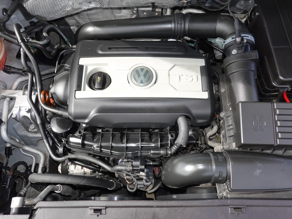 Volkswagen Tiguan Vehicle Full-screen Gallery Image 27