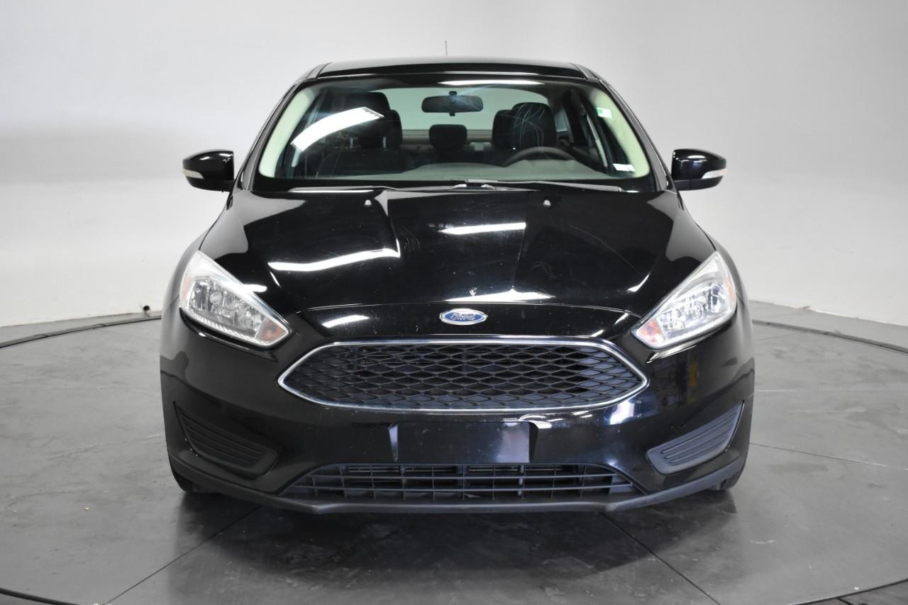 2017 Shadow Black Ford Focus SE FWD Sedan