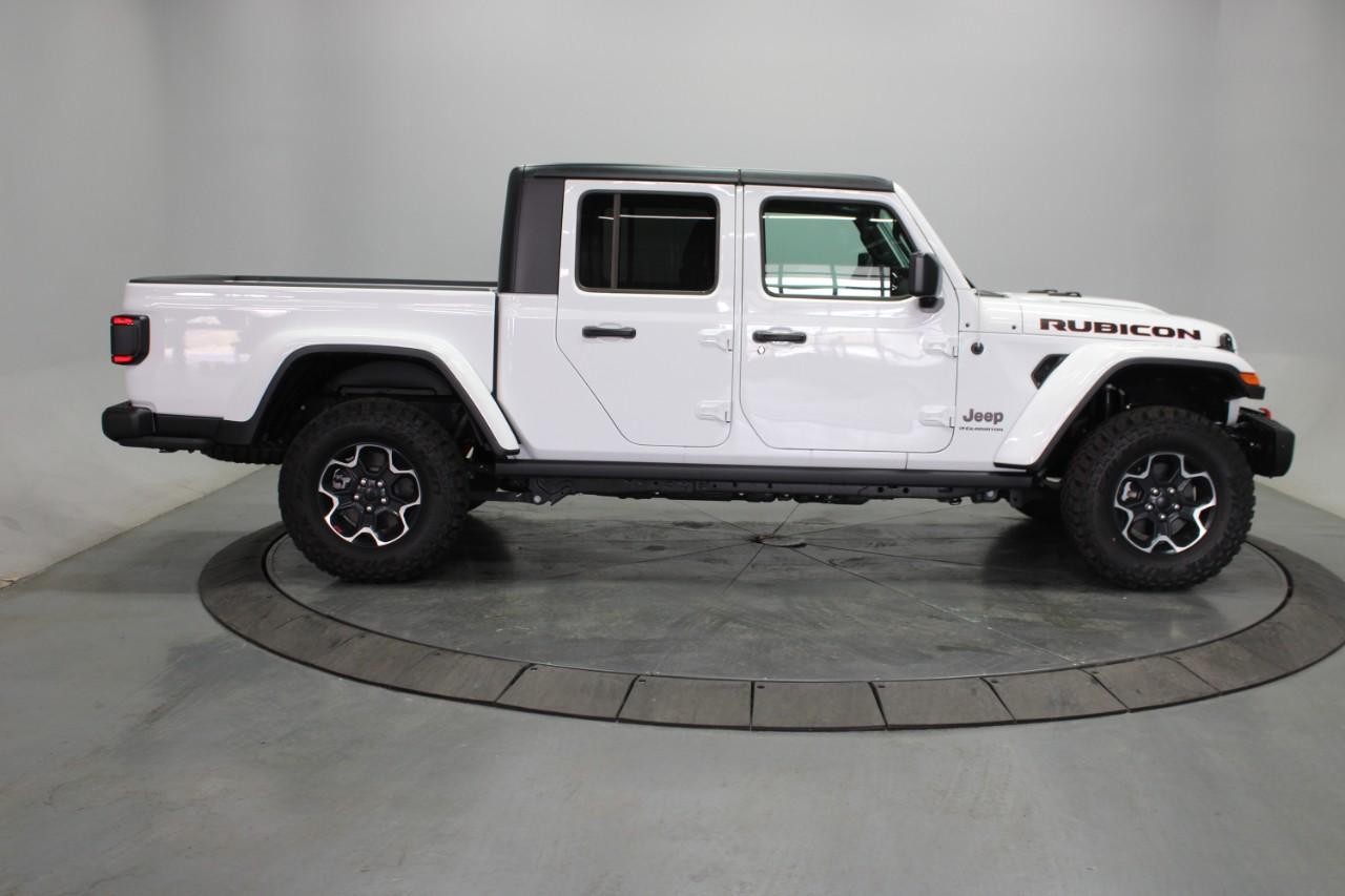 2023 Bright White Clearcoat Jeep Gladiator Rubicon 4X4 Truck