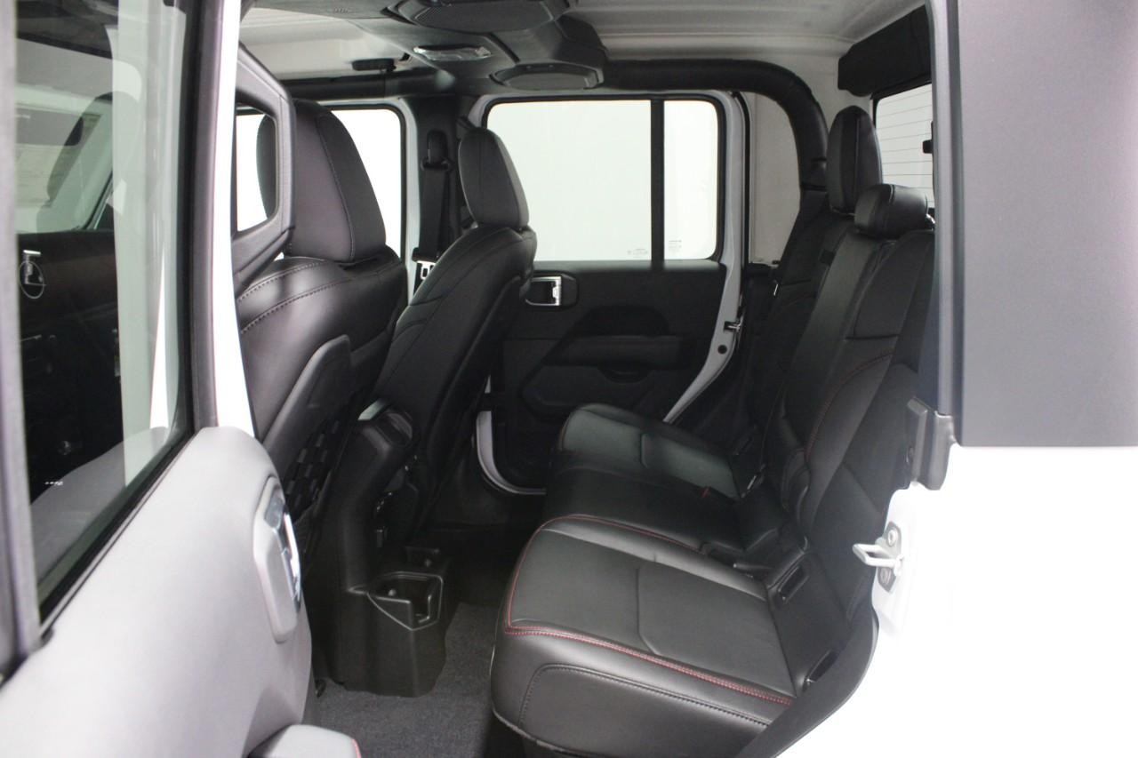 2023 Bright White Clearcoat Jeep Gladiator Rubicon 4X4 Truck
