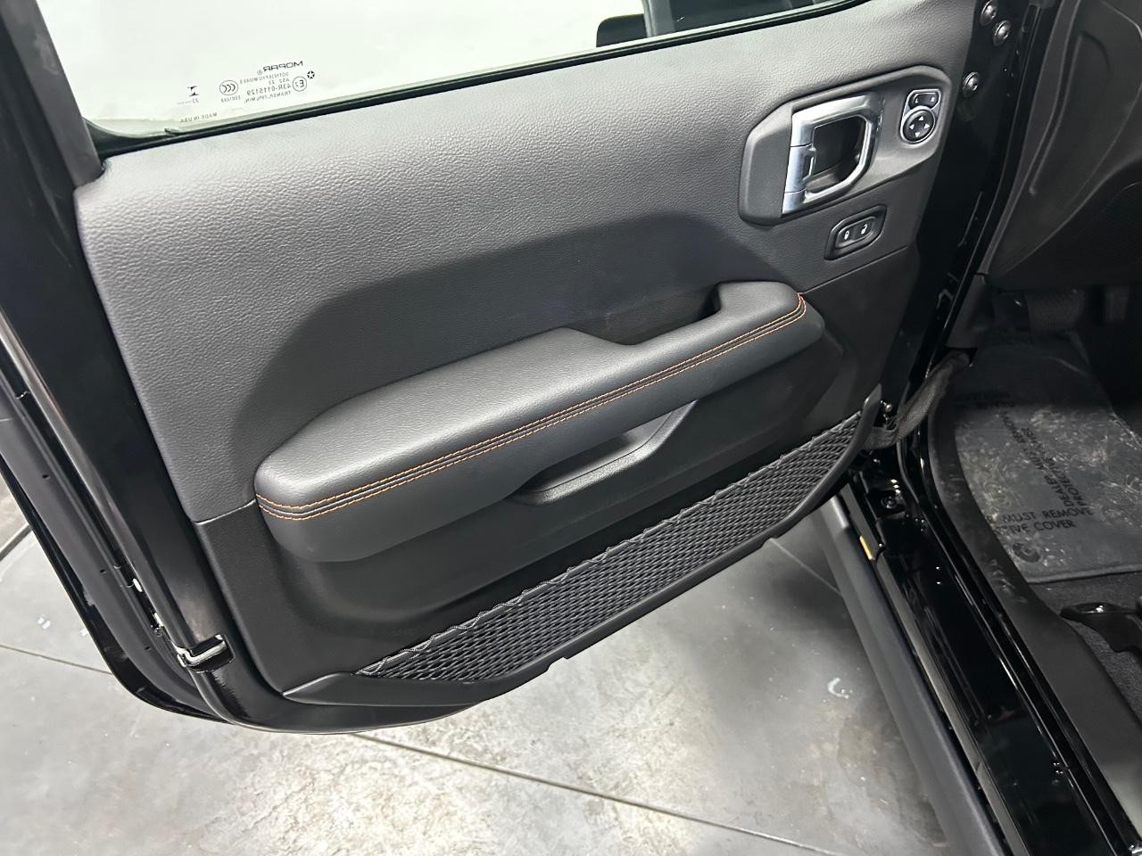 2023 Black Clearcoat Jeep Gladiator Mojave 4X4 Truck