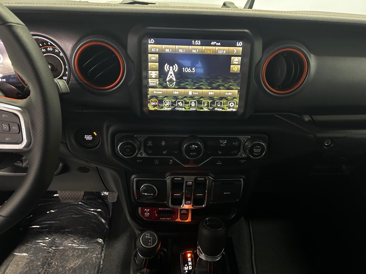 2023 Black Clearcoat Jeep Gladiator Mojave 4X4 Truck