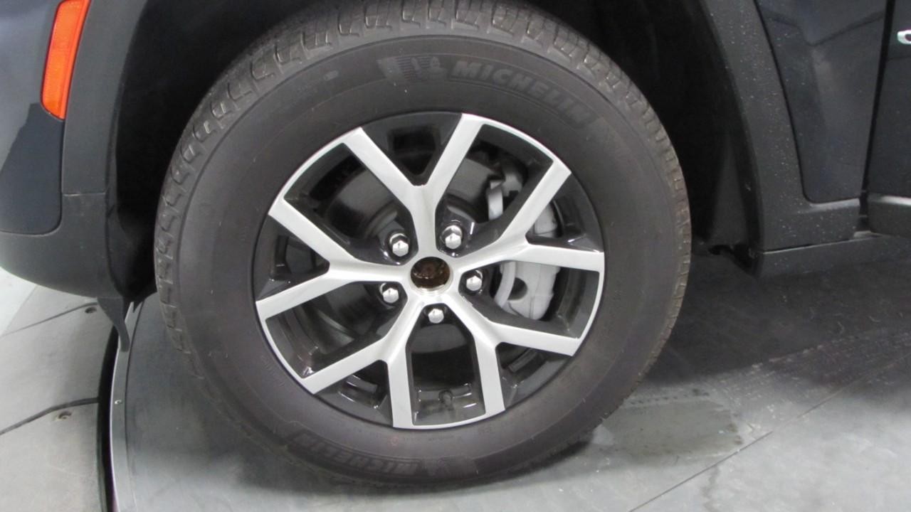 2023 Midnight Sky Jeep Grand Cherokee Limited 4X4 SUV