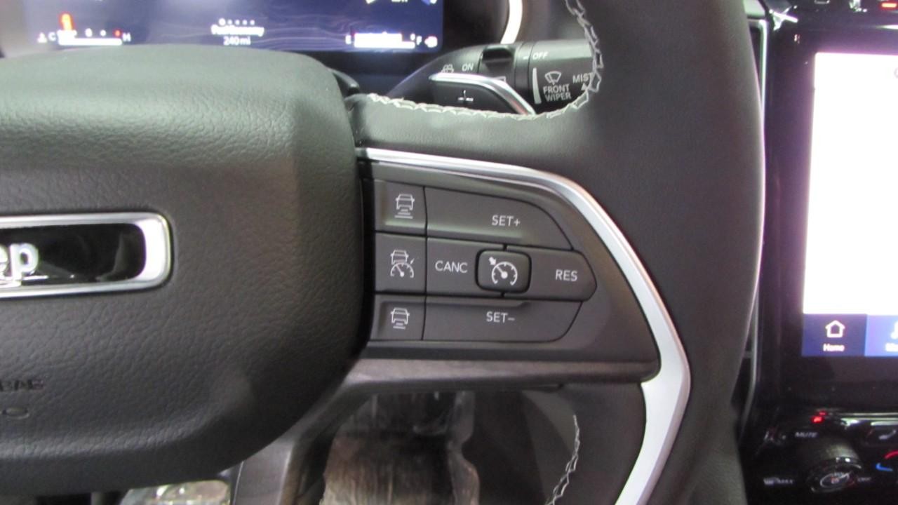 2023 Midnight Sky Jeep Grand Cherokee Limited 4X4 SUV
