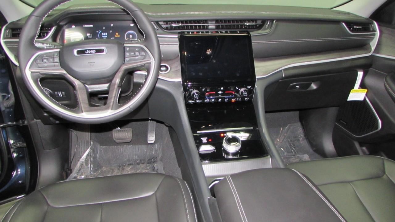 2023 Midnight Sky Jeep Grand Cherokee Limited 4X4 SUV