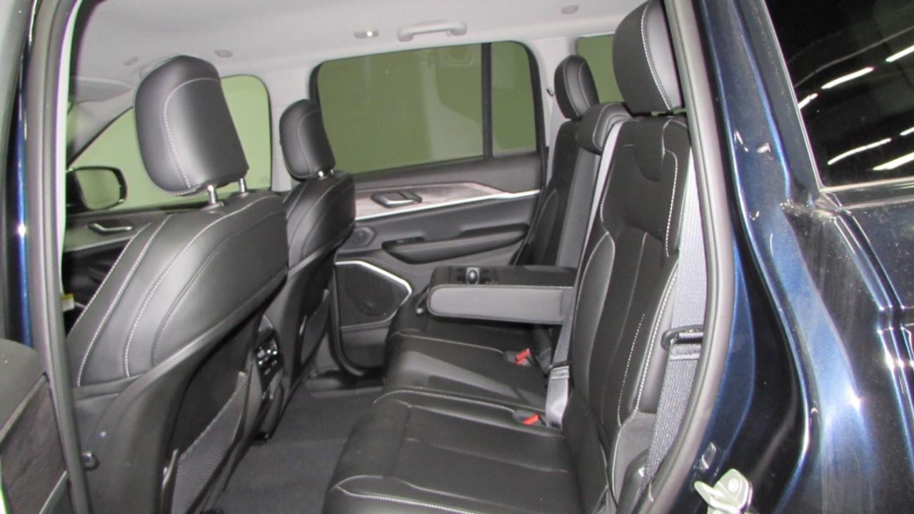 2023 Midnight Sky Jeep Grand Cherokee Limited 4X4 SUV