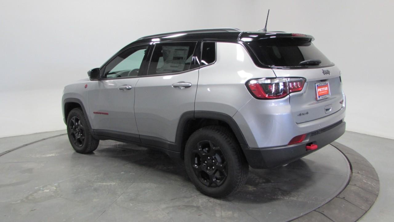 2024 Billet Silver Jeep Compass Trailhawk 4X4 SUV