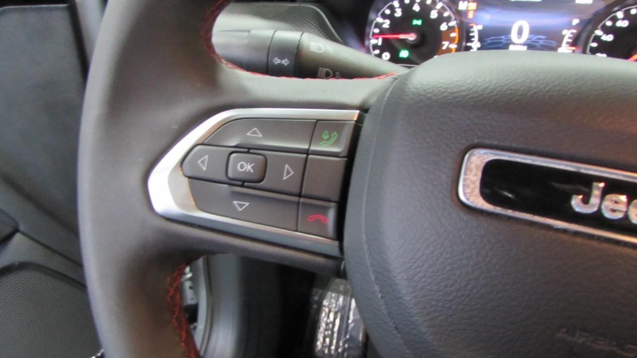 2024 Billet Silver Jeep Compass Trailhawk 4X4 SUV