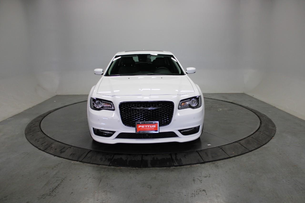 2023 Bright White Clearcoat Chrysler 300 Touring RWD Sedan