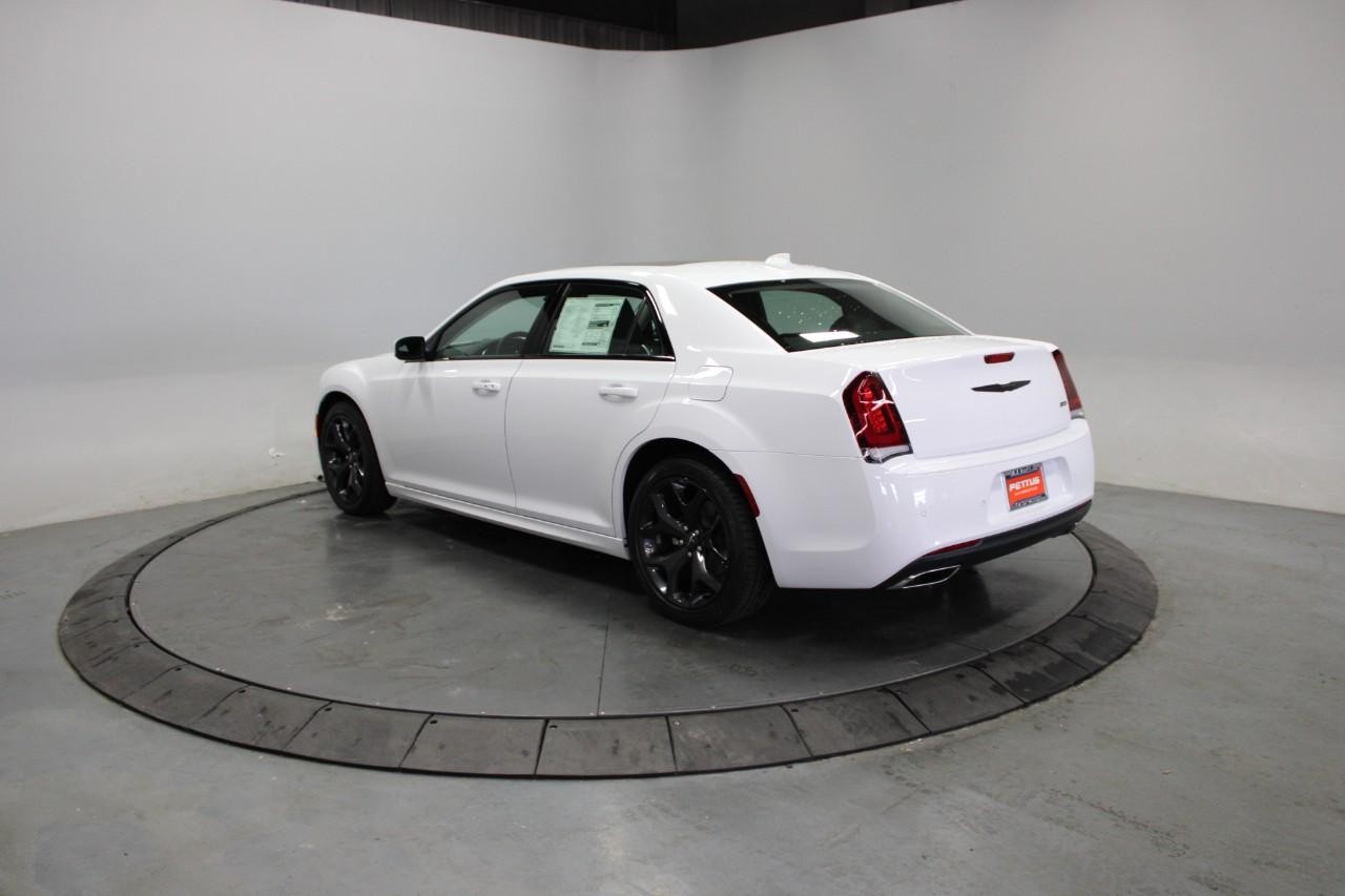 2023 Bright White Clearcoat Chrysler 300 Touring RWD Sedan