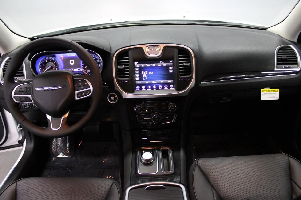 2023 Bright White Clearcoat Chrysler 300 Touring RWD Sedan